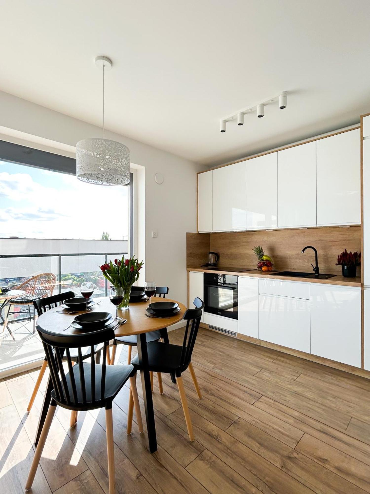 Lumina Stylish 3-Room Apart With Balcony Лодз Екстериор снимка